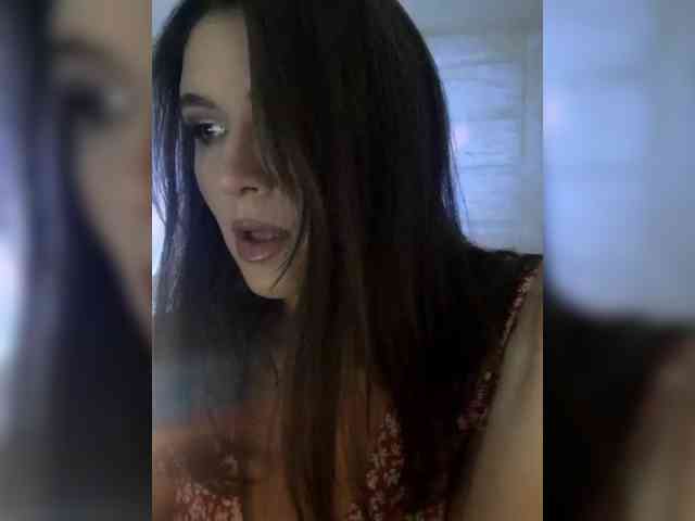 RoyalAngel webcam