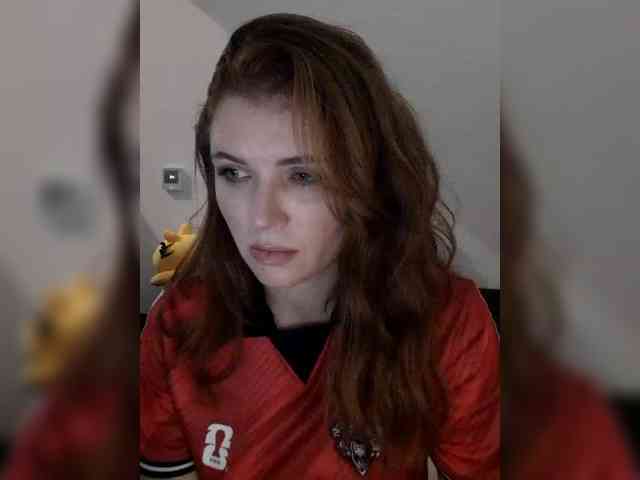 RoyalAngel webcam