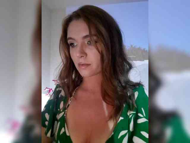 RoyalAngel webcam