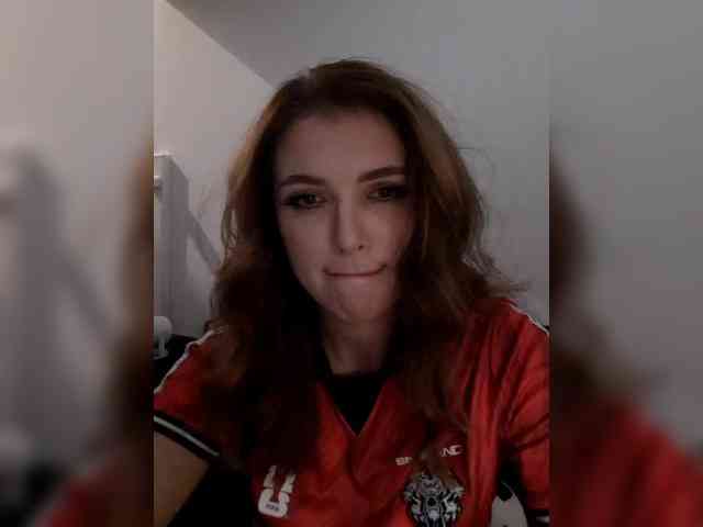 RoyalAngel webcam
