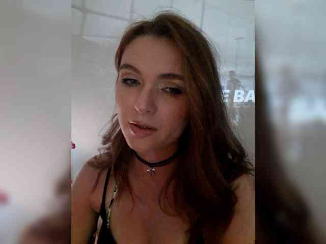 RoyalAngel webcam