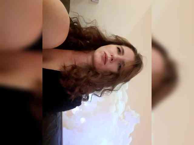 RoyalAngel webcam