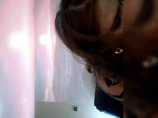 RoyalAngel webcam