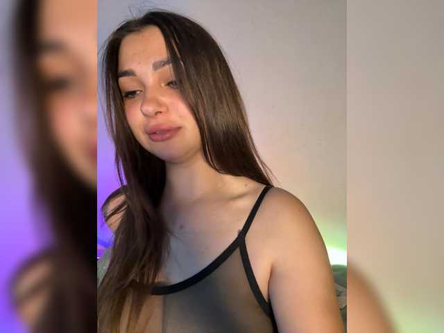 Lisana1 live cam on BongaCams