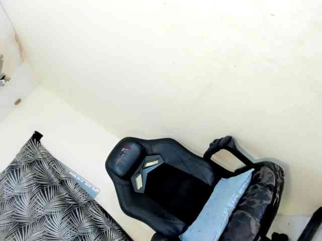 taniahills Live Webcam on BongaCams