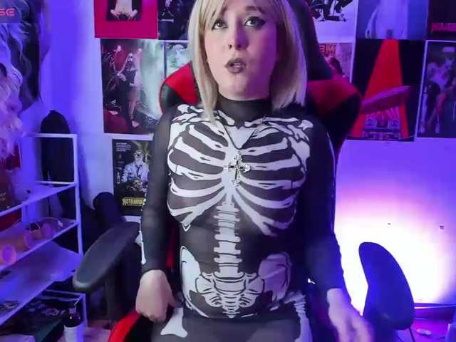 Mistresscrowley-666