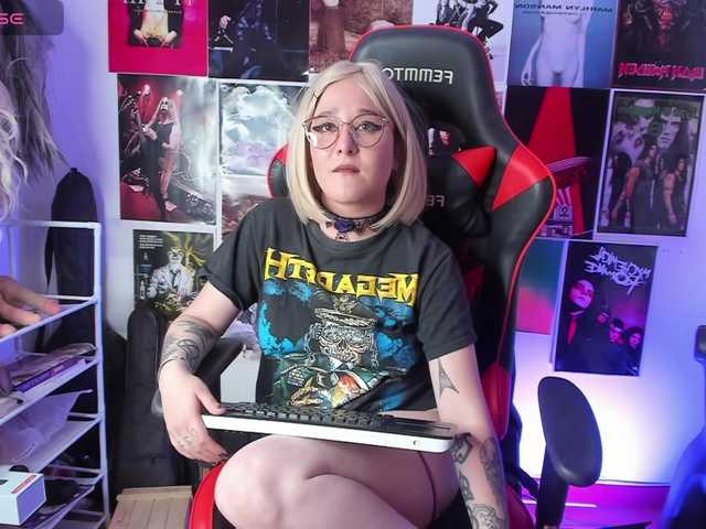 Mistresscrowley-666