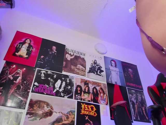 Mistresscrowley-666 live cam on BongaCams