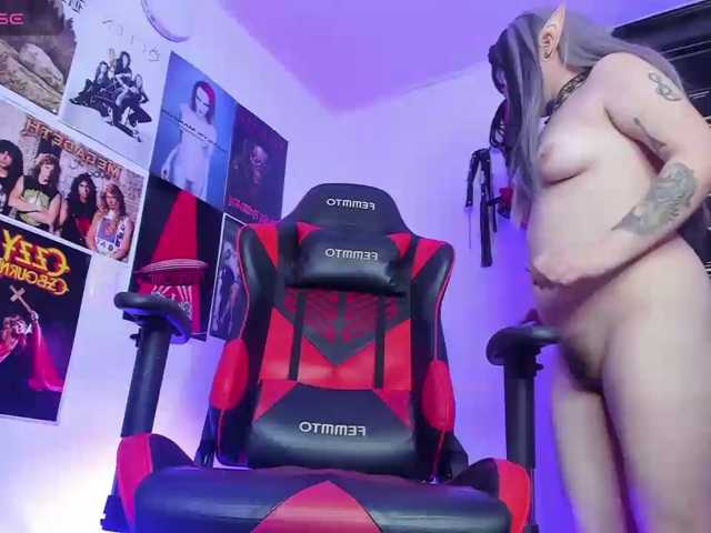 Mistresscrowley-666 live cam on BongaCams
