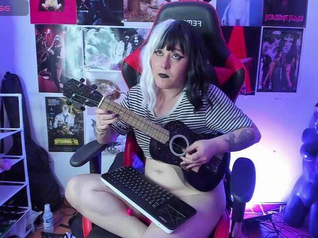 Mistresscrowley-666