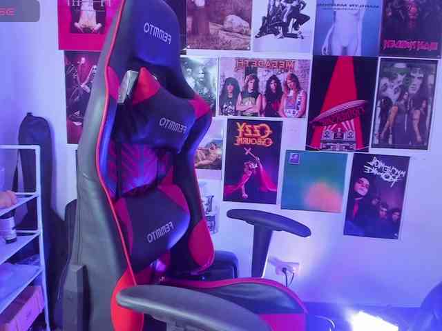 Mistresscrowley-666 webcam