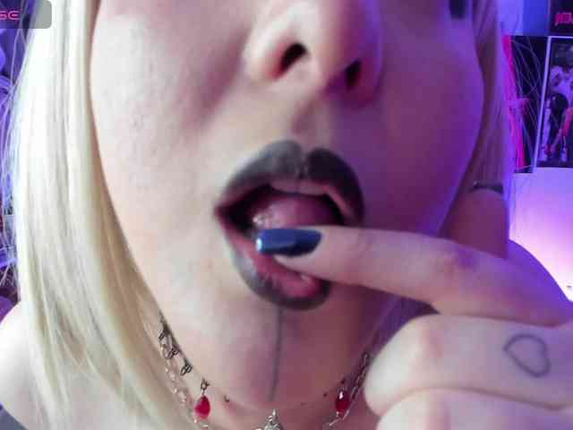 Mistresscrowley-666