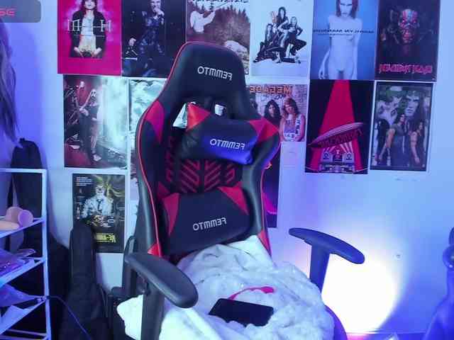 Mistresscrowley-666 webcam