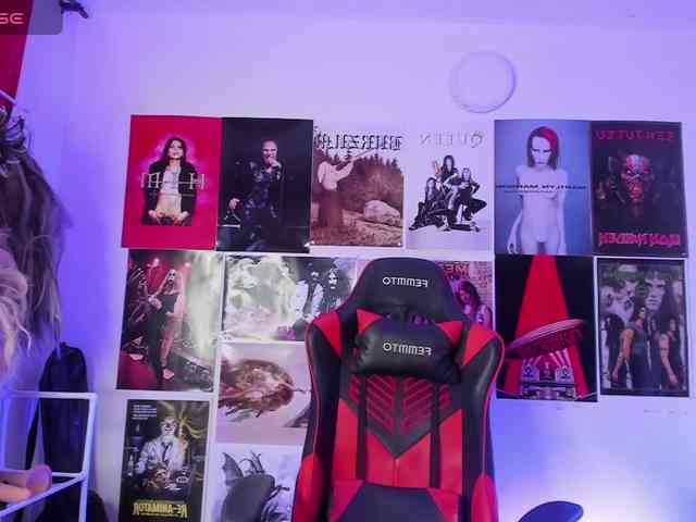 Mistresscrowley-666 webcam