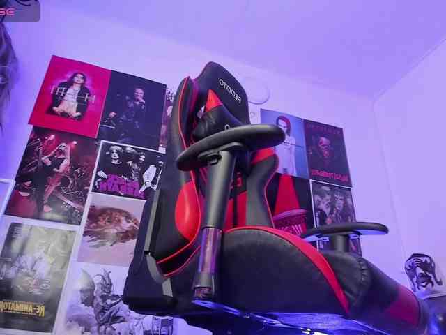 Mistresscrowley-666 webcam
