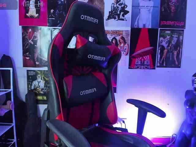 Mistresscrowley-666 webcam