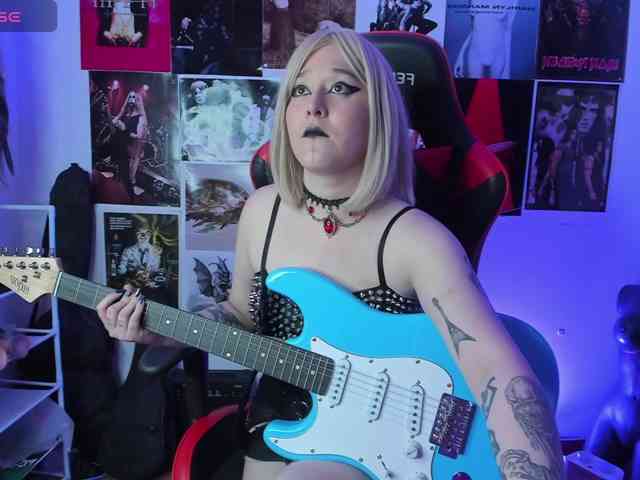 Mistresscrowley-666