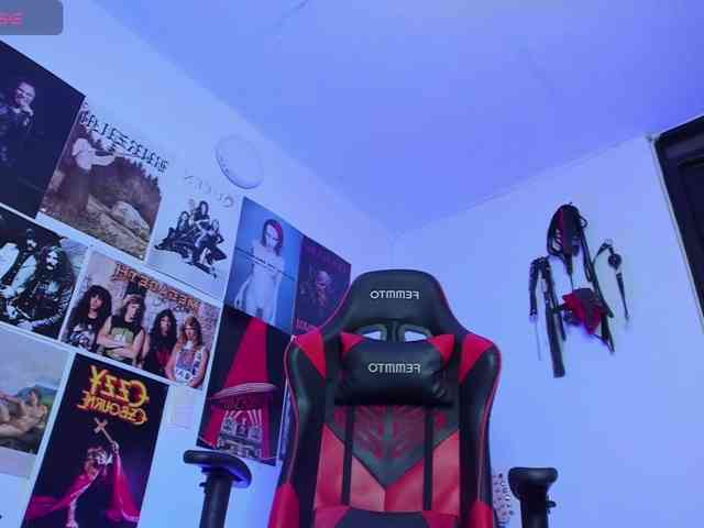 Mistresscrowley-666 webcam