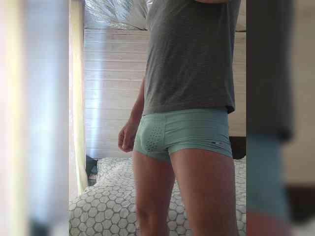 Artemch Live Webcam on BongaCams