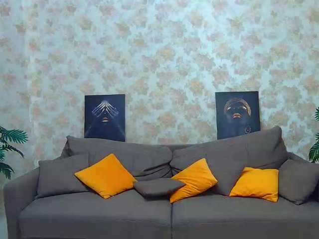 KateNotley live cam on BongaCams