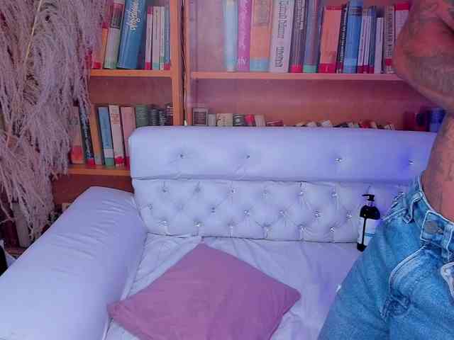 3loverlive1 Sex Cam Show