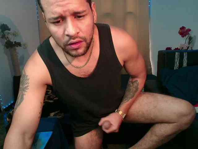 LucasGaeel LucasGaeel