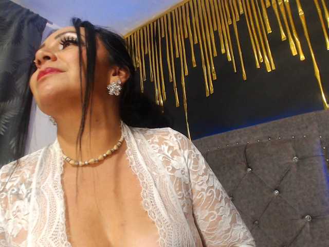 Gemasweet's BongaCams show and profile