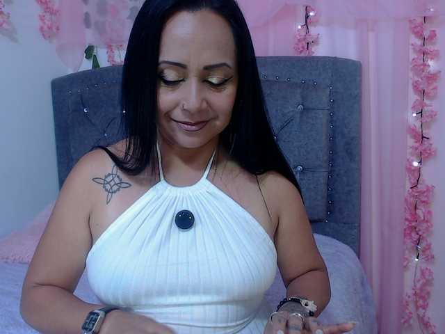 Gemasweet live cam on BongaCams