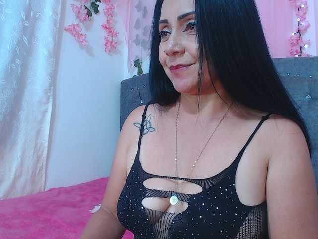 Gemasweet live cam on BongaCams