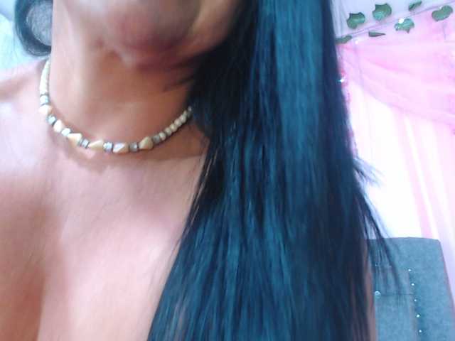 Gemasweet live cam on BongaCams
