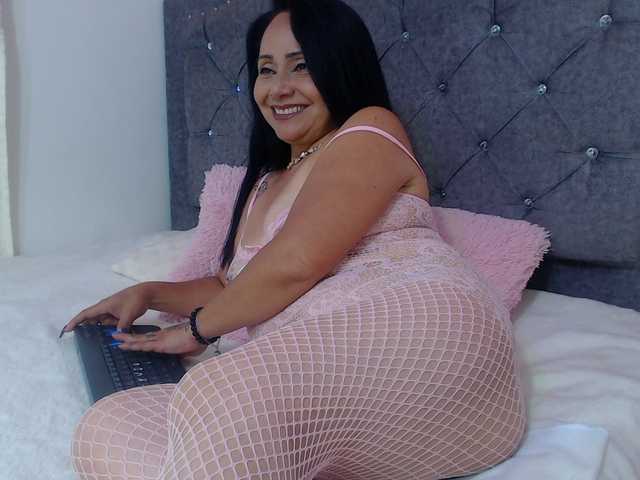 Gemasweet live cam on BongaCams