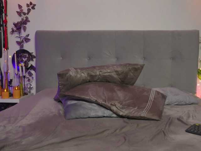 curlynatashaa live cam preview