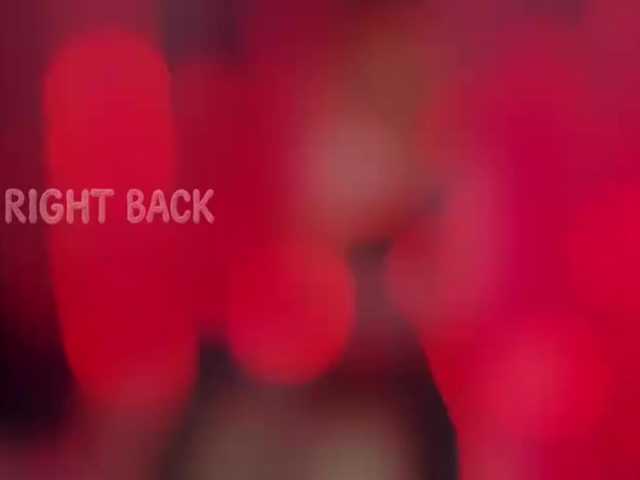 curlynatashaa live cam on BongaCams