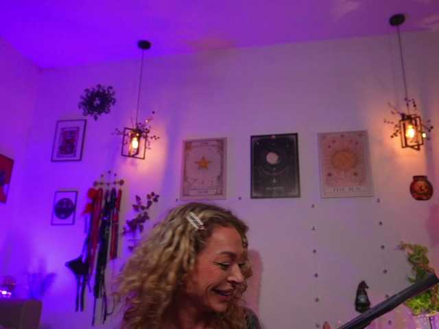 curlynatashaa