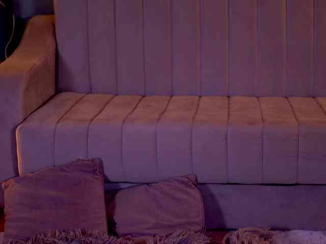 curlynatashaa webcam