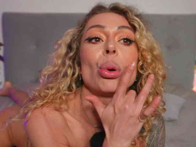 curlynatashaa