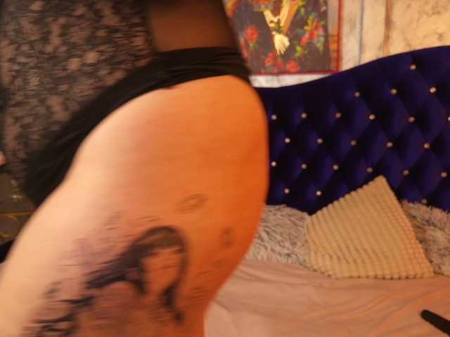LunnaSky live cam on BongaCams