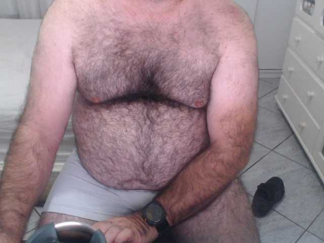 MysterBearMG live webcam show