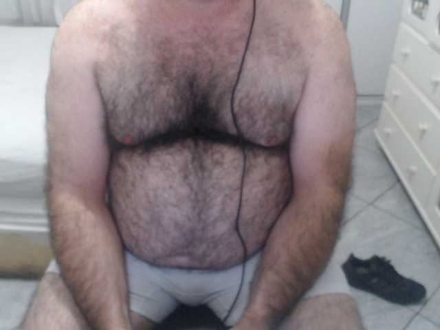 MysterBearMG live webcam show