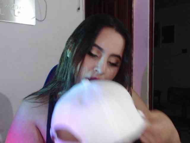 GraceYuly webcam