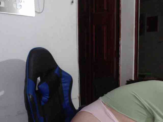 GraceYuly webcam