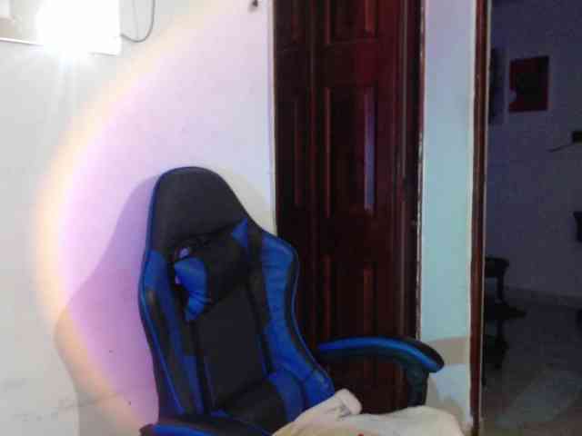 GraceYuly webcam