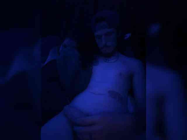 HornyStrangers webcam