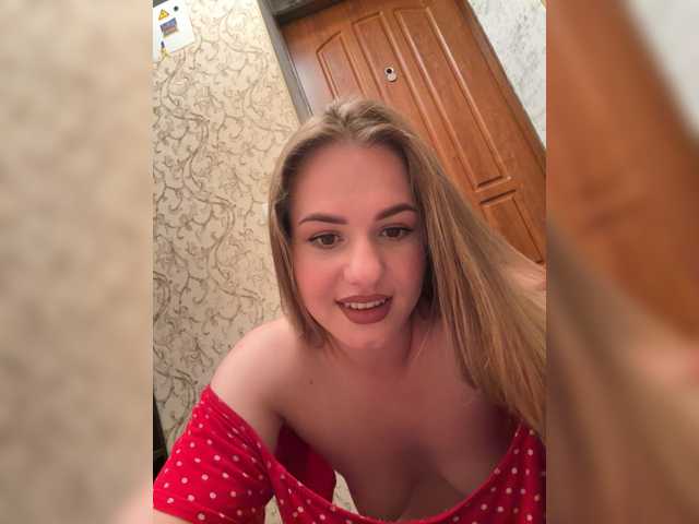Angelina-8