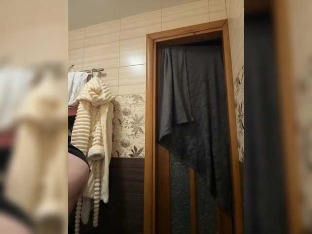 Angelina-8 live cam on BongaCams
