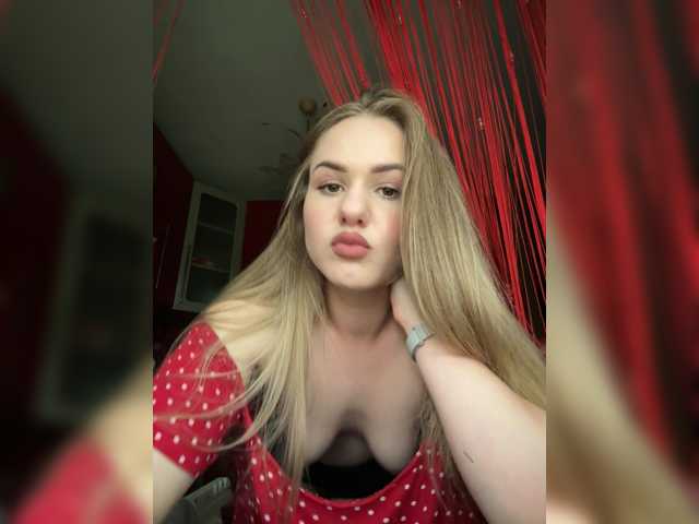 Angelina-8