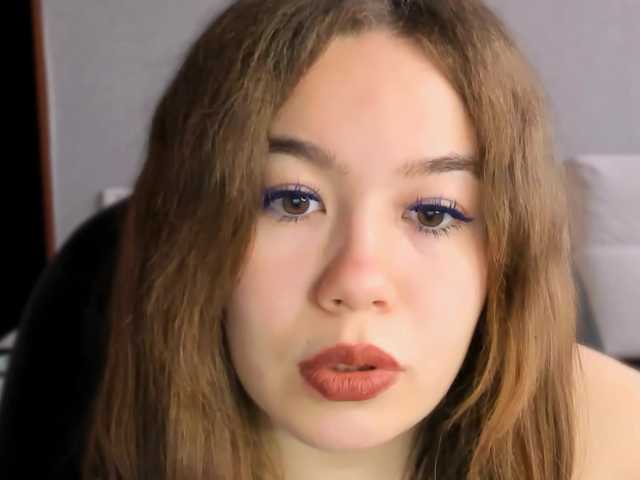 SaraKox's BongaCams show and profile