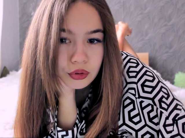 SaraKox live cam on BongaCams