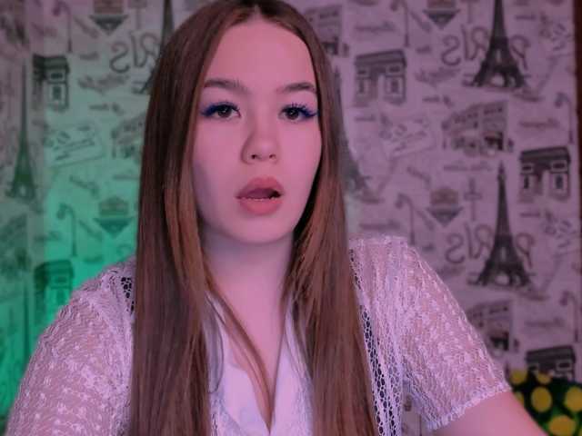 SaraKox live cam on BongaCams