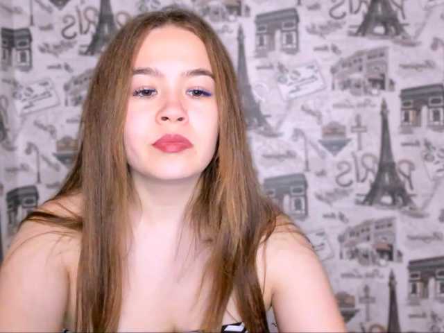 SaraKox live cam on BongaCams